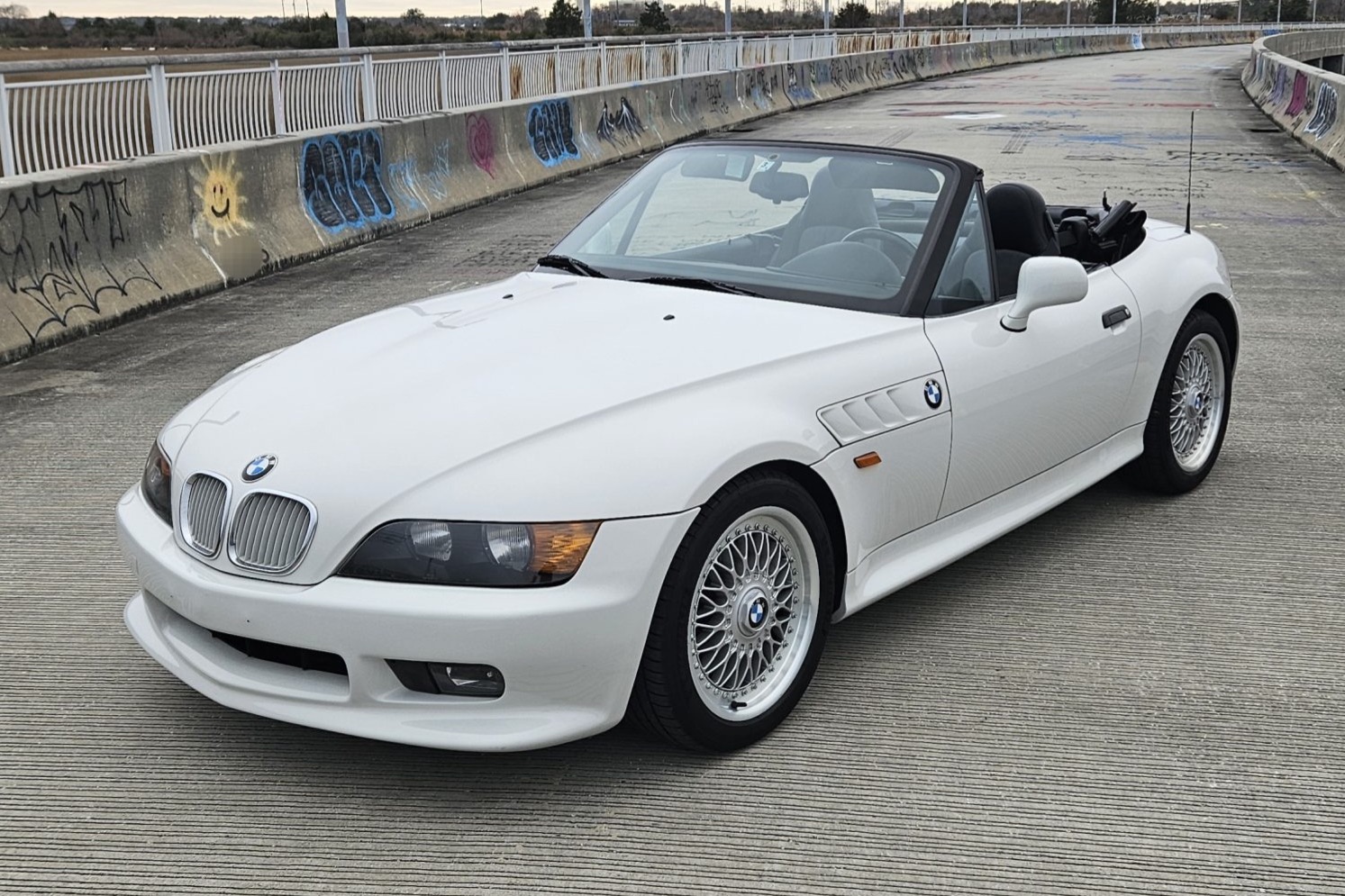 ワイワイ2 1997 1997 BMW Z3 VIN WBACH71010LA35027 | Hagerty Valuation Tools